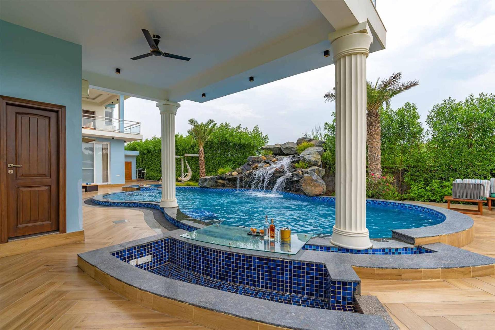 Stayvista At Serenity Farms With Pool, Lawn, Bonfire & Bbq Sohna Exterior photo